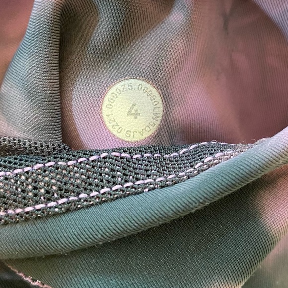 EUC Lululemon Power Thru High Rise Tight 25" Over Tie Dye Purple Grey Sz 4 Pants - Picture 12 of 16